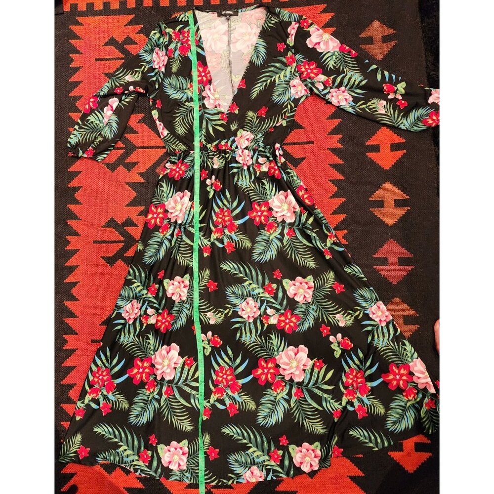Ups and Downs Women's Floral Dress V-Neck Black Pink,Red, Green Flowers - Sz M - Picture 13 of 16